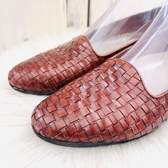 Trotters Brown Leather Woven Slip on Comfort Shoes Loafers - Womens Size 9 - Picture 2 of 9